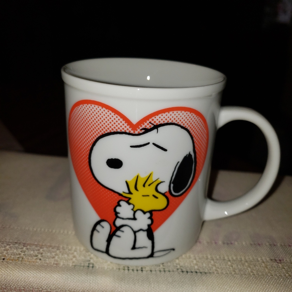 Vintage Snoopy and Woodstock "Gee Somebody Cares Mug"